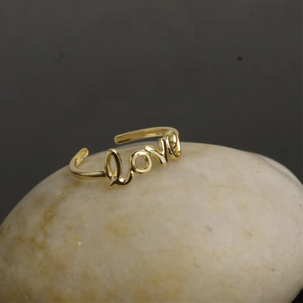 Gold Toe Ring - Love